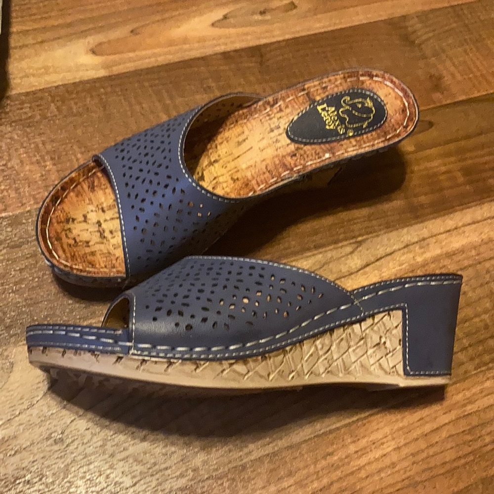 Alexis Leroy cork style sandals size 38 7.5 US